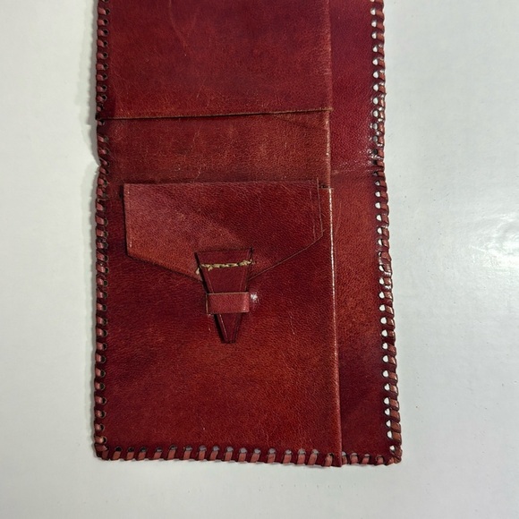 Vintage Floral Leather Wallet - Picture 6 of 8